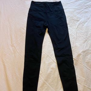 Athleta Chaturanga leggings/ jeggigns